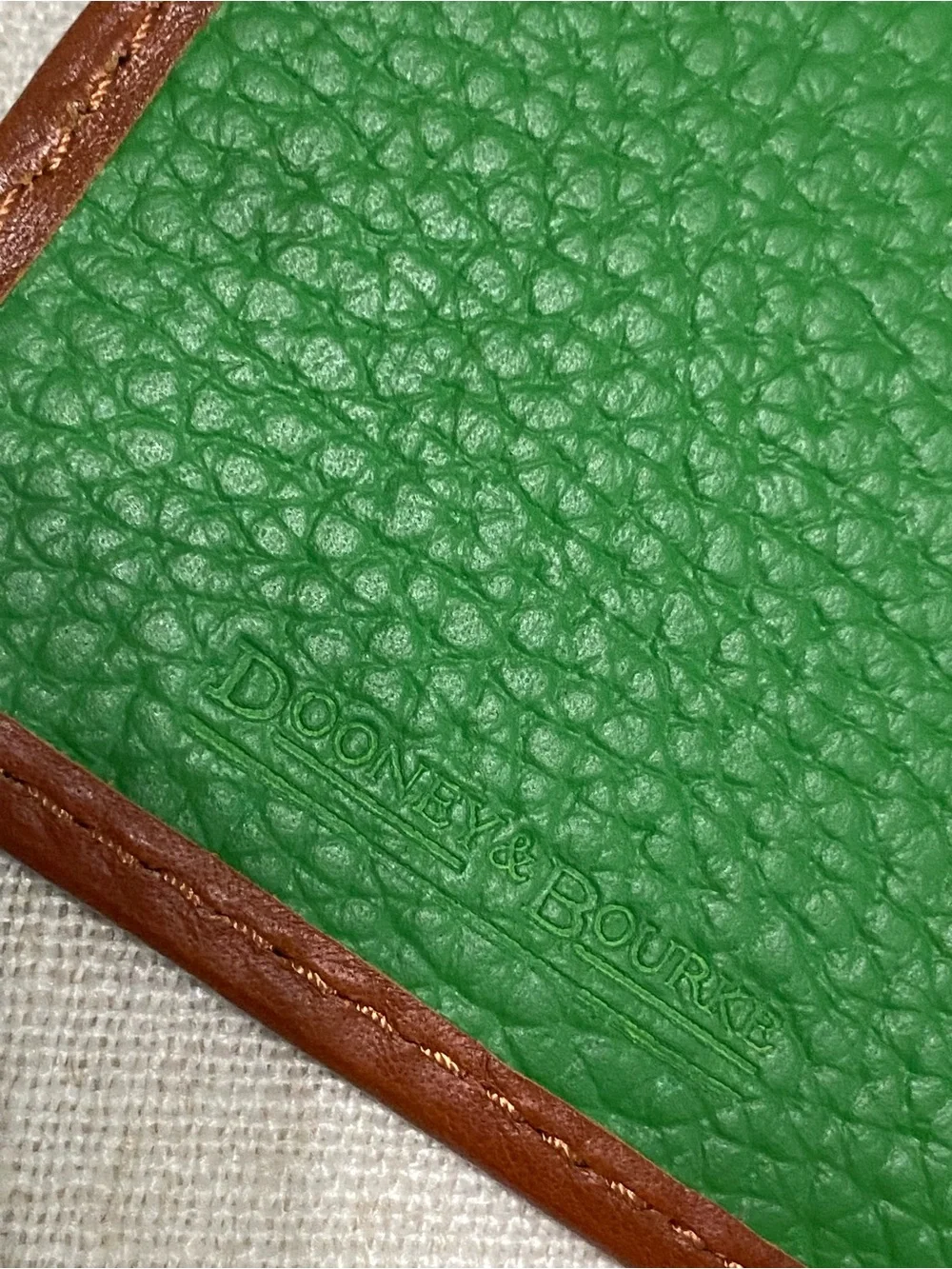NWOT Dooney & Bourke Wallet Kelly Green Pebble Leather Long